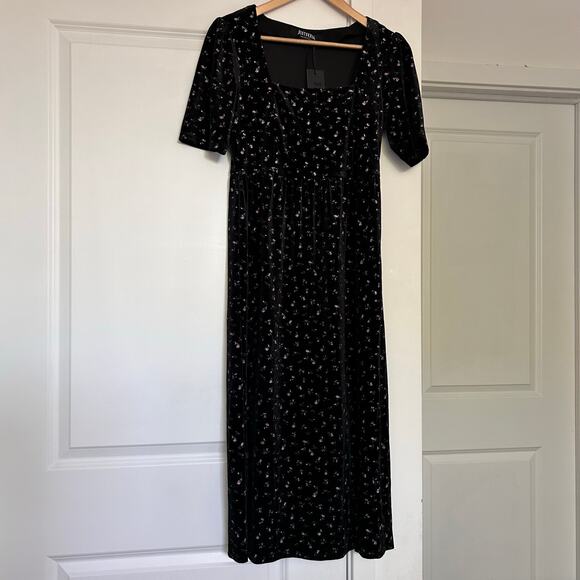 NWT Disturbia Woe Floral Midi Dress Velvet Womens 4 Black Square Neck Whimsigoth - Picture 4 of 12